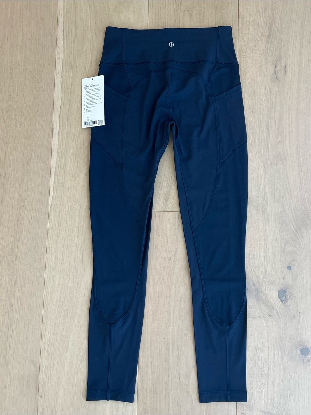 *NWT* Lululemon - All The Right Places II Legging - Size 8 - Picture 8 of 11